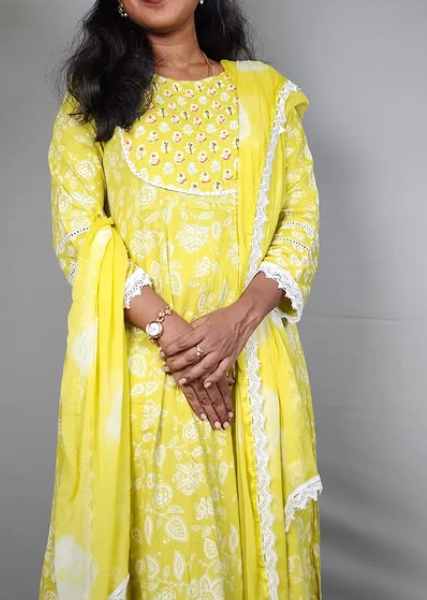 Mehendi Green Rayon Anarkali Suit Set with Lace Detail