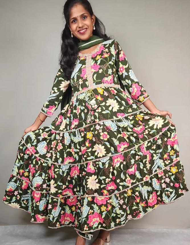 green-Anarkali-floral.png